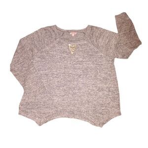 Juicy Couture Heather Gray Asymmetrical Hem Sweater size XL.